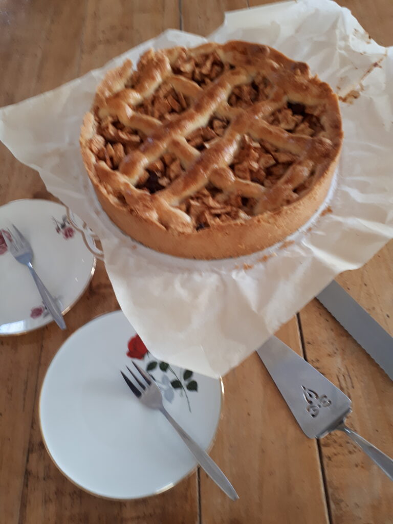 Huisgemaakte appeltaart bij Knus Bussum